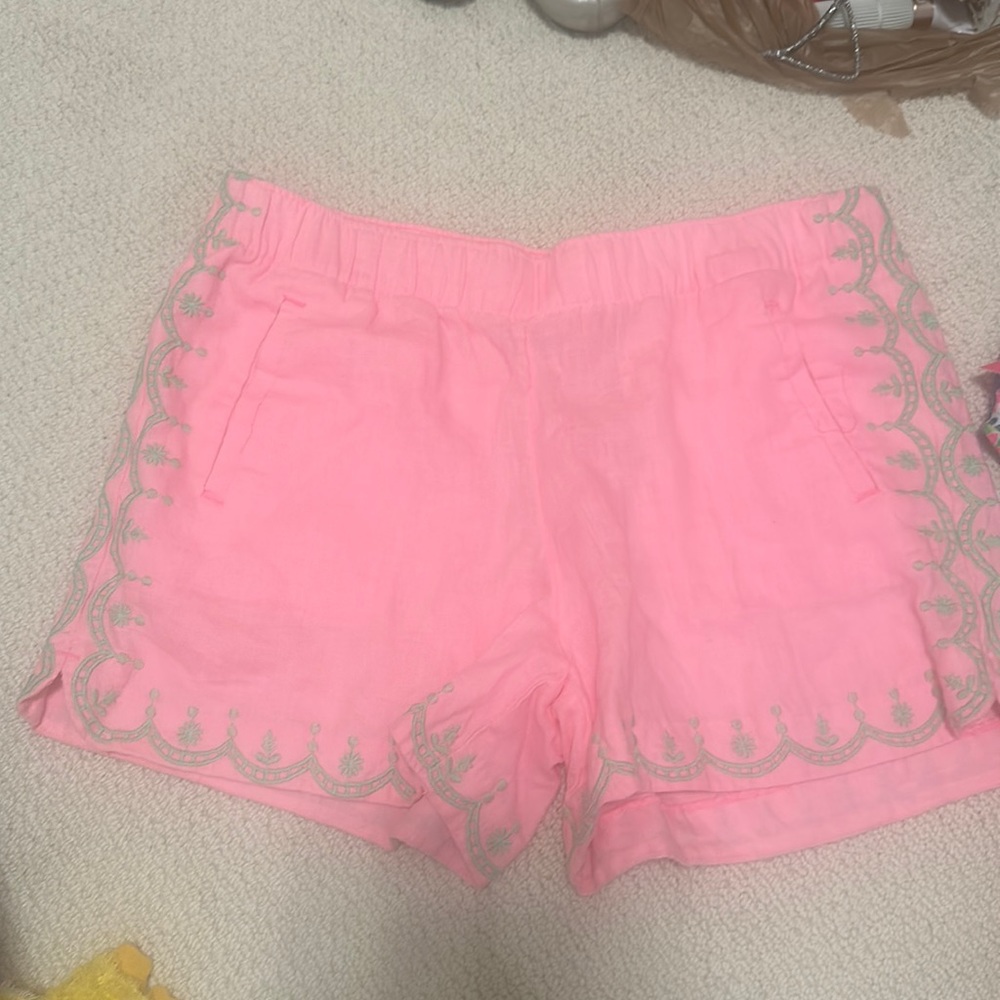 Lilly shorts new with tags, size medium
